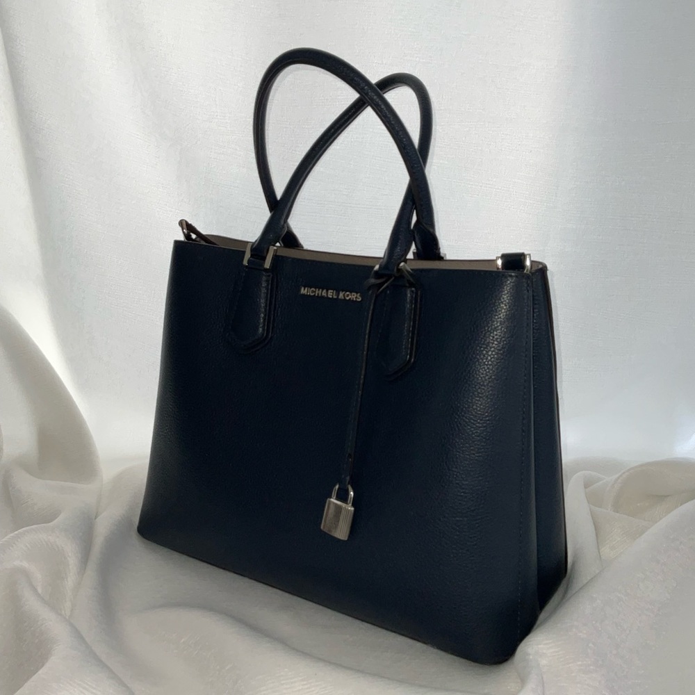 GENTLY USED Navy Michael Kors purse